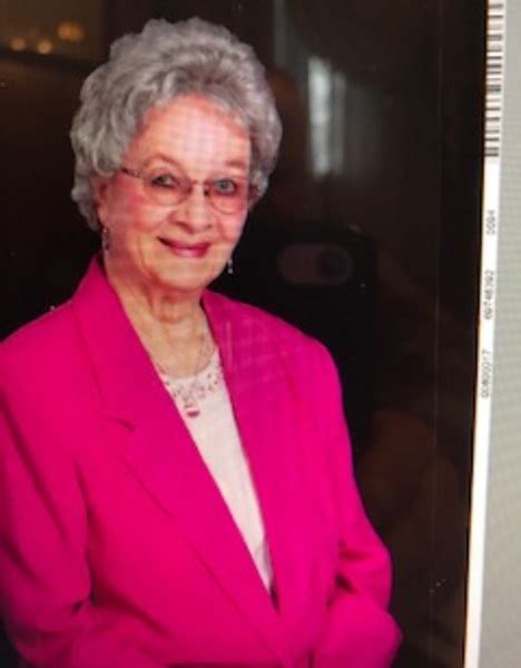 Her teaching career included 12 years in <strong>Effingham</strong> Unit 40 and a term as Assistant Superintendent of <strong>Effingham</strong> County Schools. . Effingham ga obituaries